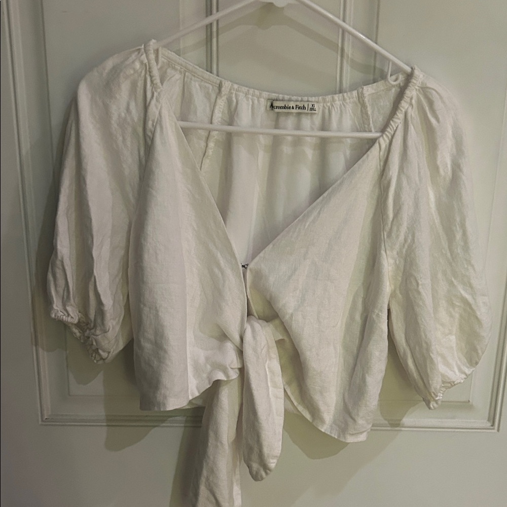 Abercrombie & Fitch Front Tie Top